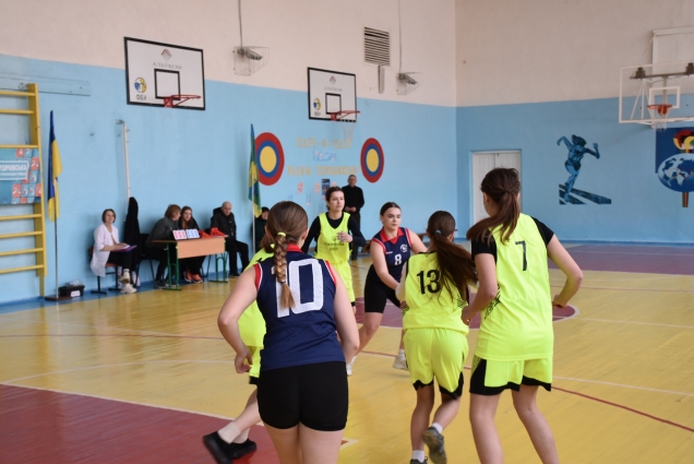 У Бердичеві відбулися спортивні зустрічі з баскетболу в межах ІІІ районного етапу Всеукраїнських змагань «Пліч-о-пліч. Всеукраїнські шкільні ліги»