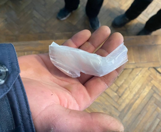 В Овручі 18-річного хлопця впіймали на розповсюдженні амфетаміну