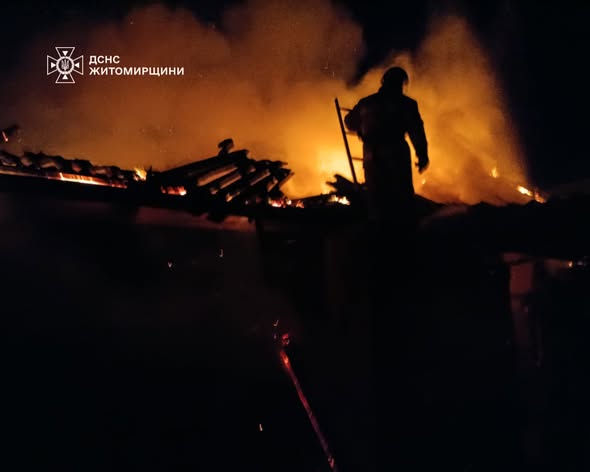 Рятувальники Житомирщини за минулу добу ліквідували три пожежі