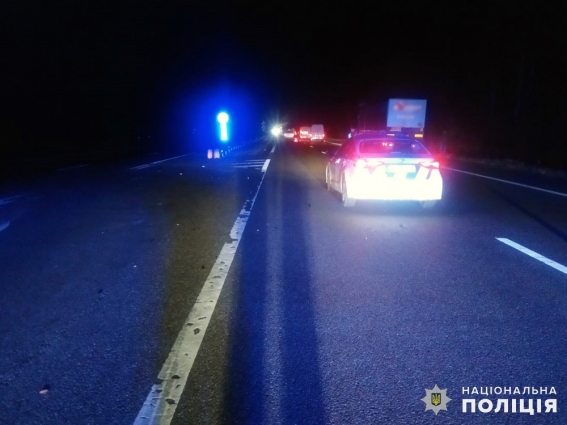 У Курнинській громаді під колеса автівки потрапила 38-річна жінка