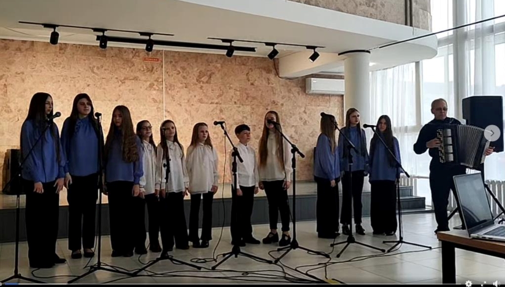 У Звягелі відбувся 19 відкритий дитячо-юнацький фестиваль ансамблевої та хорової творчості