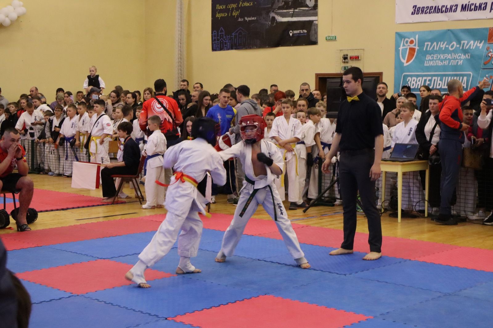 У Звягелі відбувся традиційний відкритий чемпіонат області з кіокушинкай карате «Звягельські дзвони»