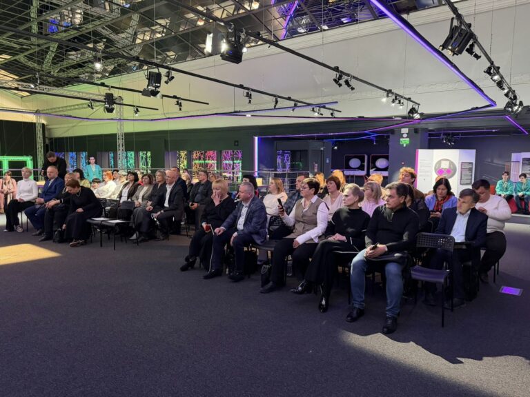 У Києві відбулася зустріч Міністра освіти і науки України з освітянами Житомирщини у форматі відкритого діалогу