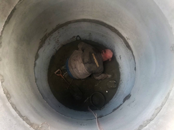 У Житомирі триває відновлення каналізаційного колектора на вул. Східній