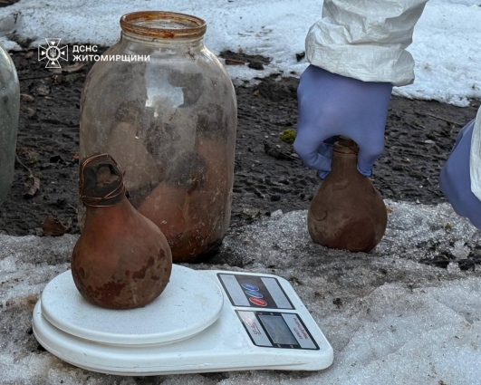 Депутати виділили 200 тис. грн на утилізацію ртуті, яку нещодавно виявили в одному з приватних гаражів Житомира