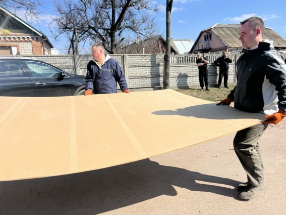 У Коростені триває ліквідація наслідків ворожого удару