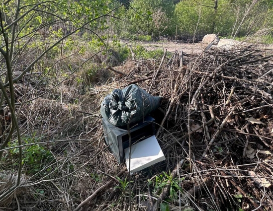 У Житомирі затримали чоловіка, який вдерся до квартири військового вкрав сейф з табельною зброєю та 150 тис. грн.
