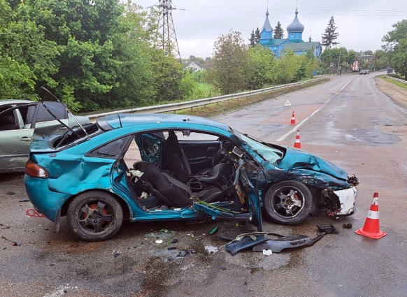 У Гришківцях в ДТП травми отримали 4 людини, вони в лікарні