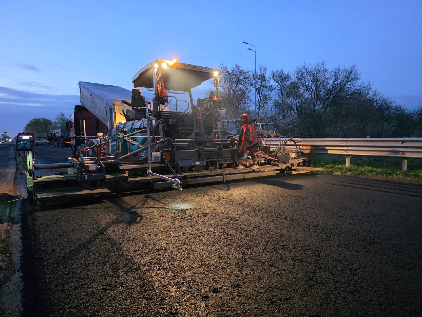 Ремонт міжнародної дороги на Житомирщині: на трьох ділянках вже відремонтовано понад 200 тисяч м² покриття