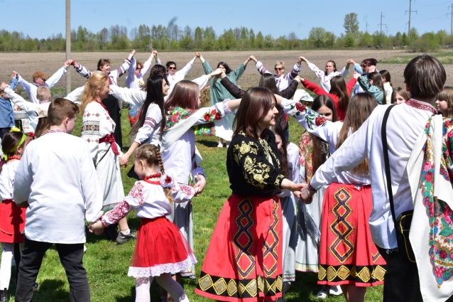 У Коростенській громаді відбувся етнопроєкт «Древлянське коло. Колограю. Лельник»