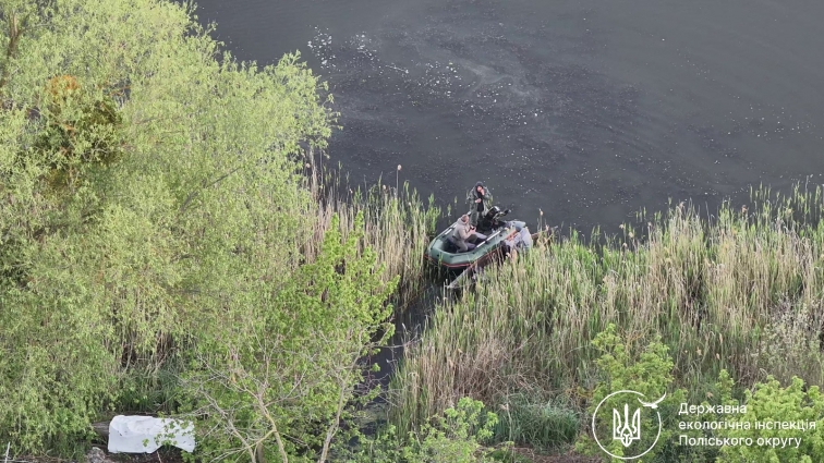 На Житомирщині екоінспектори за допомогою БПЛА виявили порушення нерестової заборони та вилучили 750 метрів сіток