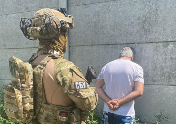 На Житомирщині оголосили підозру колаборанту та проросійській пропагандисці, які виправдовували збройну агресію рф