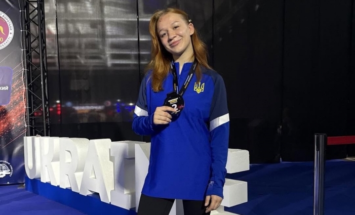 Малинчанка Вікторія Слободенюк виборовши срібну нагороду на Чемпіонаті України з вільної боротьби