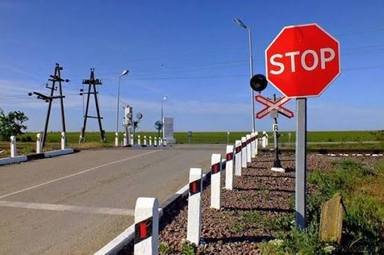 На Житомирщині тривають роботи із забезпечення безпеки руху на залізничних переїздах