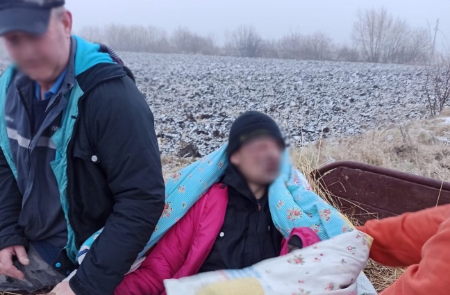 На Звягельщині врятували хлопця з інвалідністю, чоловіка розшукали під ранок у полі