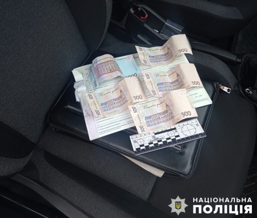 На Житомирщині двоє водіїв намагалися відкупитися від правоохоронців