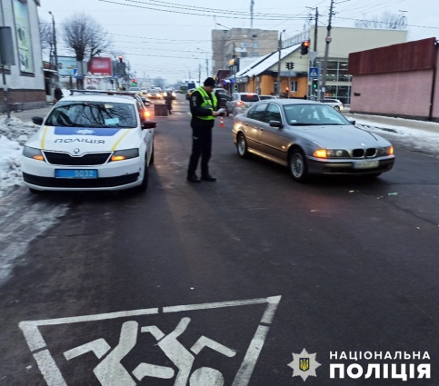 У Житомирі в ДТП на вулиці Домбровського травмовано пішохода: жінка в лікарні