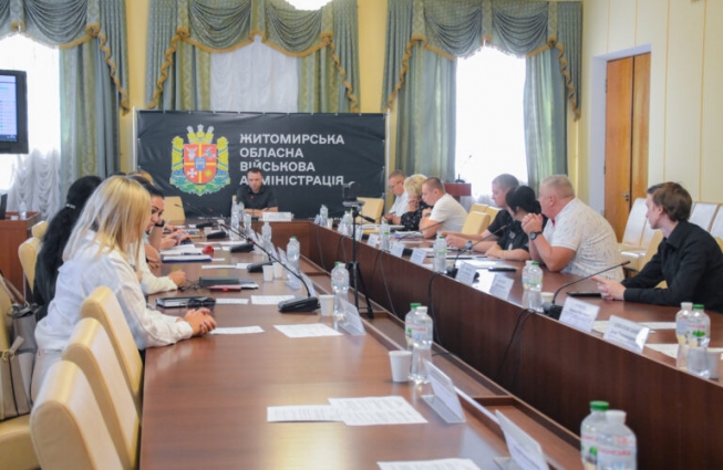 У Житомирі відбулось засідання обласної координаційної ради з питань сімейної, гендерної політики, протидії торгівлі людьми та домашньому насильству
