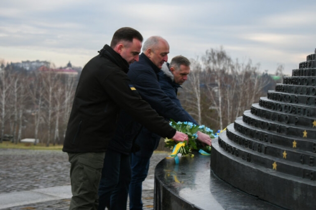 У Житомирі вшанували пам’ять загиблих Героїв визволення
