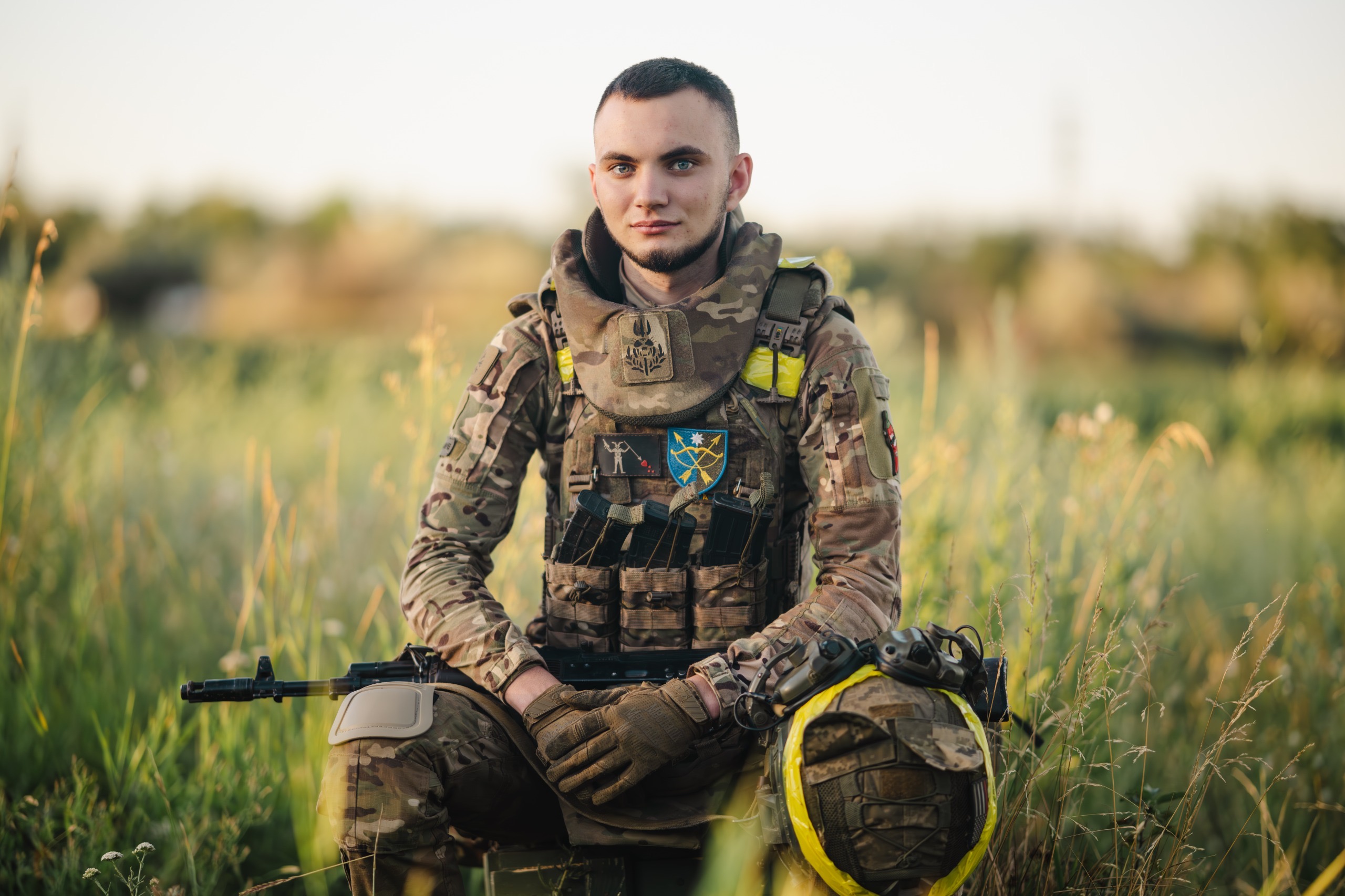 У 19 років пішов на війну: історія бійця з Чуднова, який тижнями стримував штурми окупантів