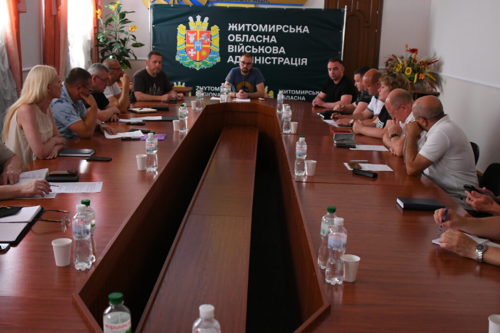 У Житомирській ОВА відбулося позачергове засідання обласної комісії ТЕБ та НС у зв’язку з нічною атакою російських окупантів