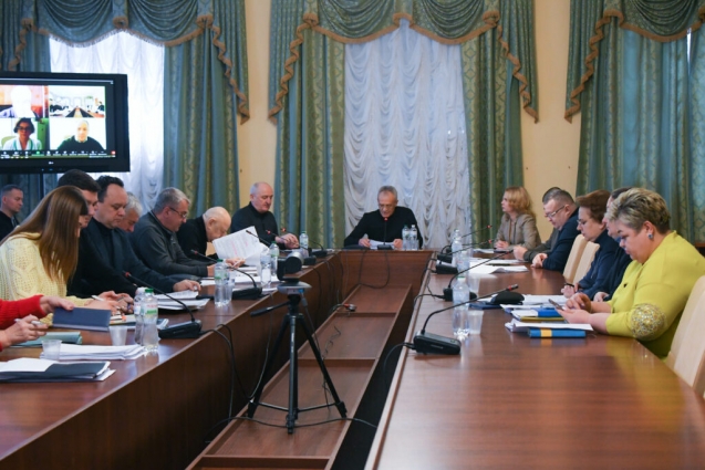 У Житомирі відбулось засідання постійної комісії з питань охорони здоров’я, депутати розглянули 21 питання порядку денного