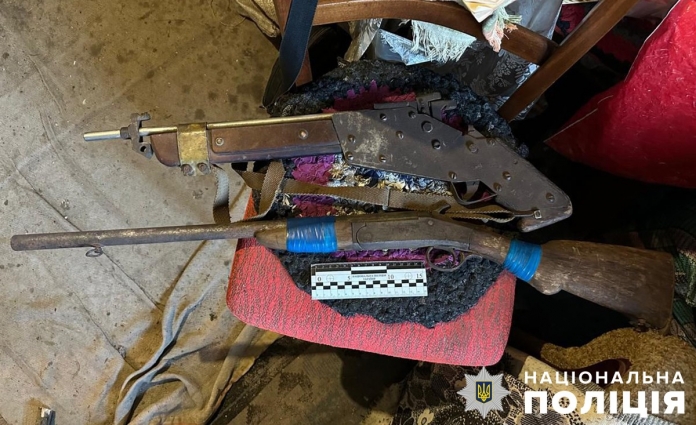 У Житомирському районі – боєприпаси, в Чуднівському – рушниця та самопал: поліція вилучила небезпечні предмети
