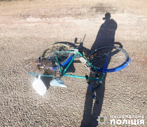 У Житомирському районі під колеса автівок потрапили двоє велосипедистів, чоловіки в лікарні (ФОТО)