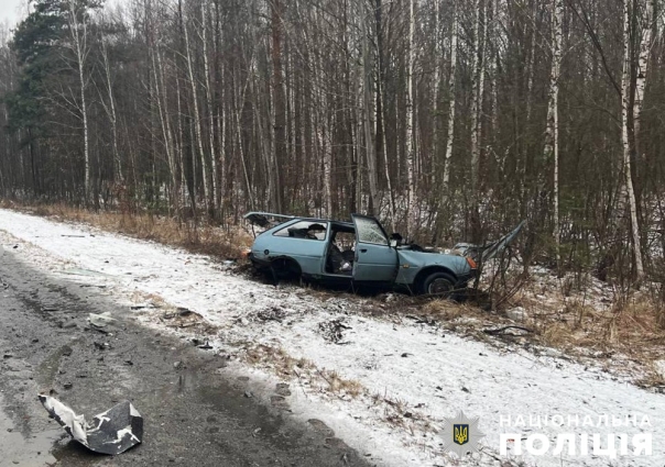 На Коростенщині в ДТП загинув 40-річний чоловік, автівки зіткнулися лобом в лоб