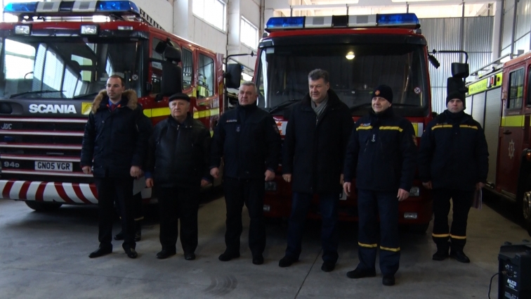 Комплекти бойового одягу та 3 спеціальні пожежні машини отримало ГУ ДСНС Житомирської області