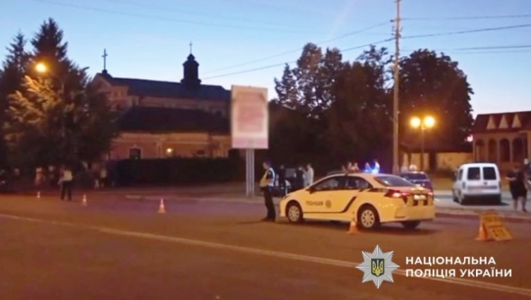 У Бердичеві  35-річна водійка наїхала на пішохода, чоловік в реанімації