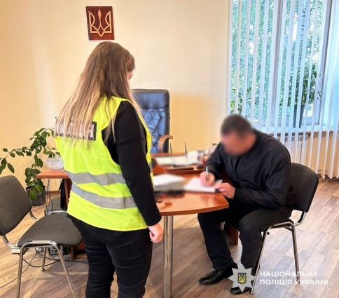 У Житомирі поліцейські завершили розслідування схеми заволодіння бюджетними коштами через фіктивне працевлаштування