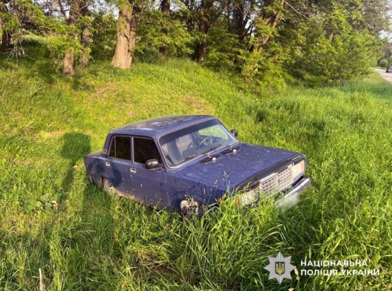 У Скраглівці селяни затримали чоловіка, який угнав автівку у односельця
