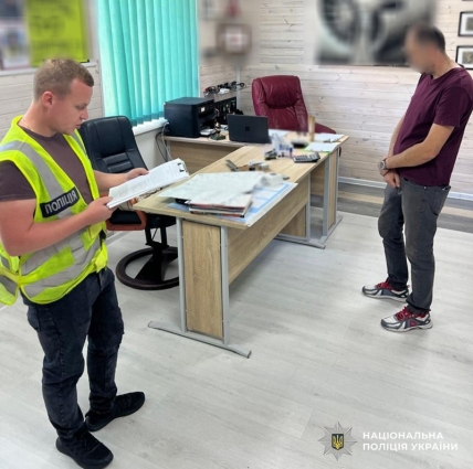 Нажився на ремонті пошкодженого ворожою ракетою дитсадка: на Житомирщині розслідують оборудки підрядника, який привласнив 600 тис. грн.