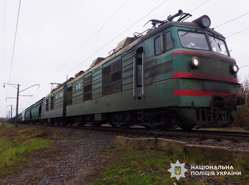 У Бердичівському районі під потяг потрапила 56-річна жінка, вона в лікарні