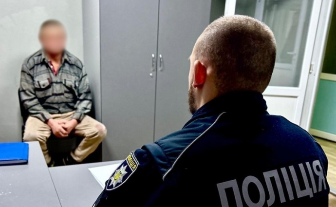 У Городницькій громаді чоловік під час гостин наніс односельцю декілька ножових поранень, постраждалий в реанімації