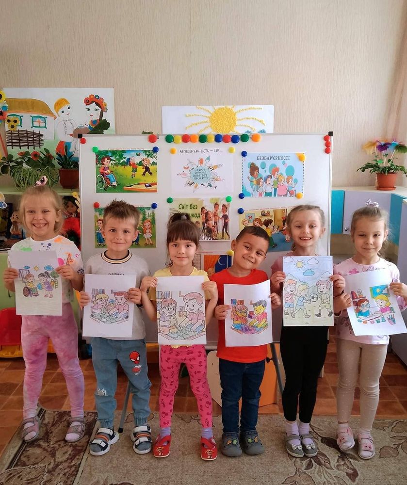 Житомирські дошкільнята показали безбар’єрність через свої малюнки