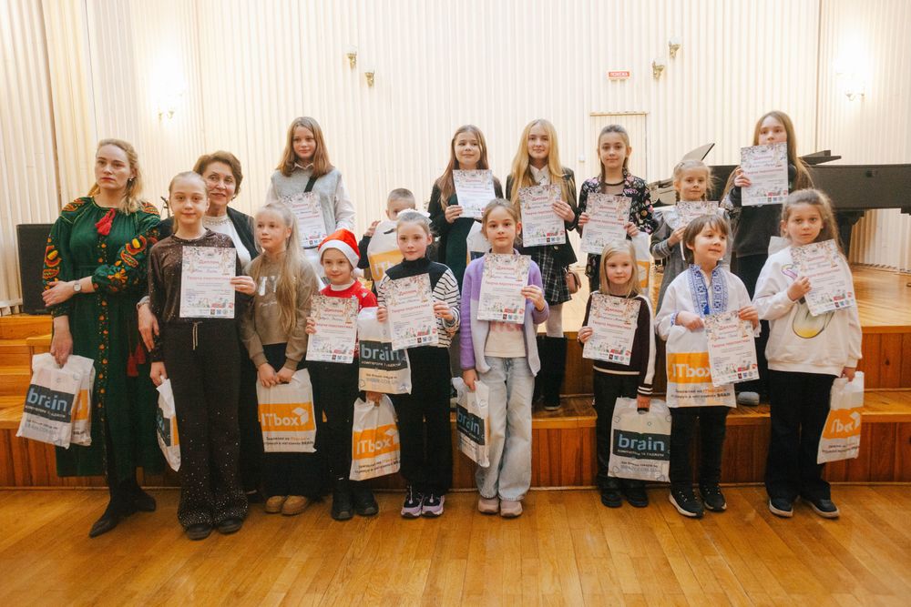 Українське Різдво — на дитячих полотнах: підбили підсумки конкурсу «Різдвяні дзвони перемоги»