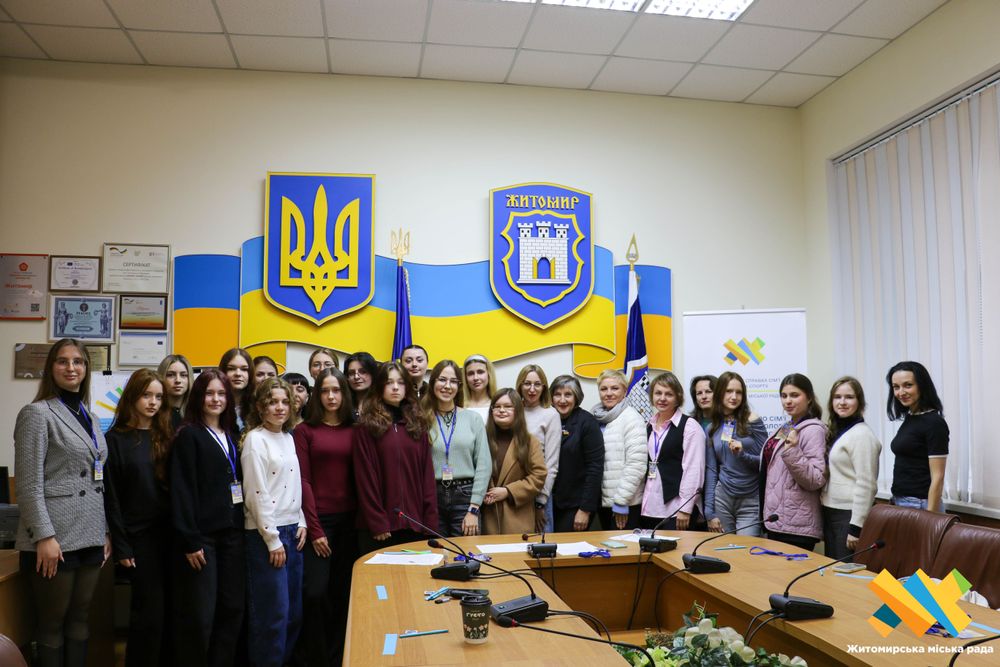 У Житомирі вже вчетверте стартувала «Школа лідерок»