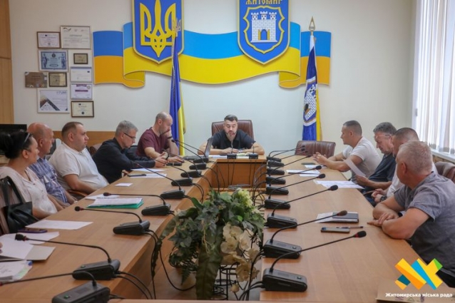У Житомирі в 10 багатоповерхівках капітально відремонтують 17 ліфтів
