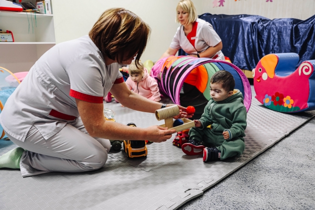 МБФ «Місія в Україну» за рік роботи допоміг понад 322 дітям, проконсультував 2,5 тис. вагітних та надав психологічну підтримку 300 особам (ФОТО)