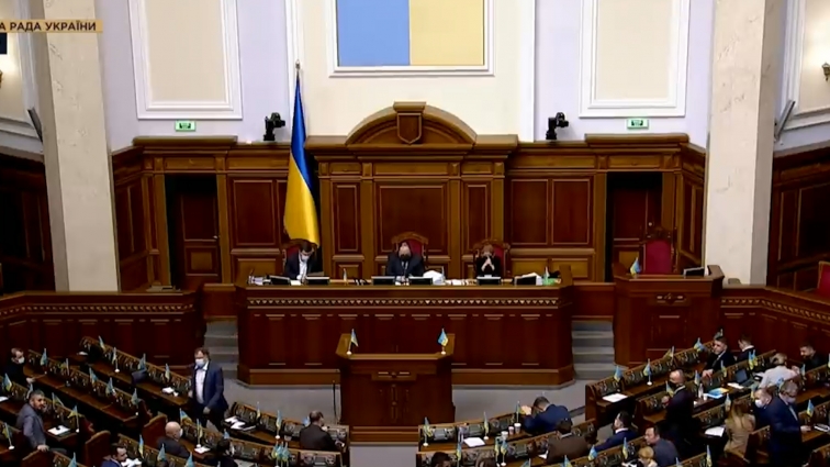 Верховна Рада України продовжує працювати та приймає низку важливих рішень