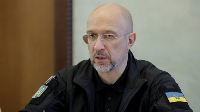 За ініціативи Президента ухвалюють рішення про запуск нової виплати — «Пакунок школяра»