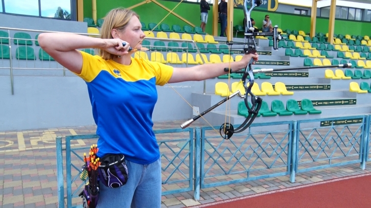 Дівчина із Житомира стала першою, в історії області, призеркою, яка здобула медаль чемпіонату Європи зі стрільби з лука (ВІДЕО)