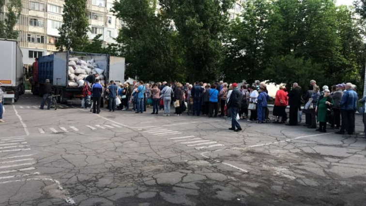 Постраждалі жителі Херсонщини отримали ще 80 тонн допомоги від Житомирщини