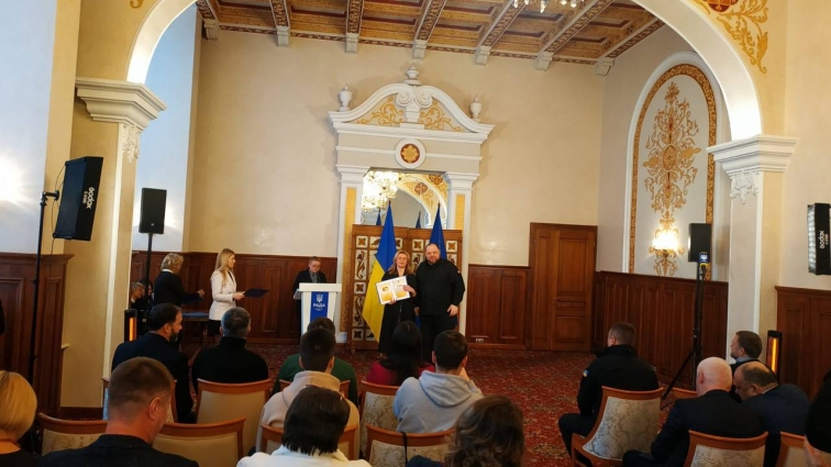Голова обласної ради Володимир Федоренко отримав відзнаку ВРУ за «особливі заслуги» перед українським народом