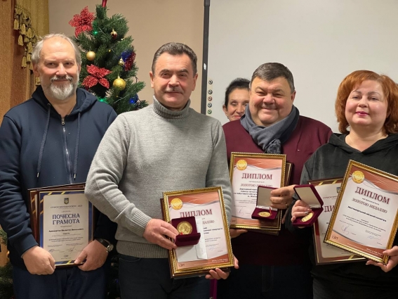 У Житомирі нагородили освітян, які перемогли у Всеукраїнському конкурсі «Вчитель-новатор» (ФОТО)