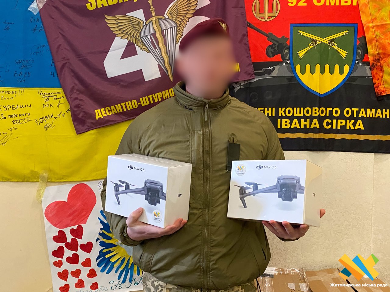 Житомирська громада передала військовим дрони Mavic 3 Pro та засіб РЕБ