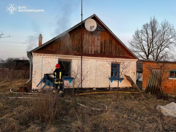 У Житомирській області упродовж доби на пожежах загинули дві людини