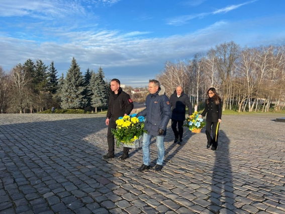 У Житомирі вшанували пам’ять загиблих у ході боїв за місто в роки Другої світової війни (ФОТО)